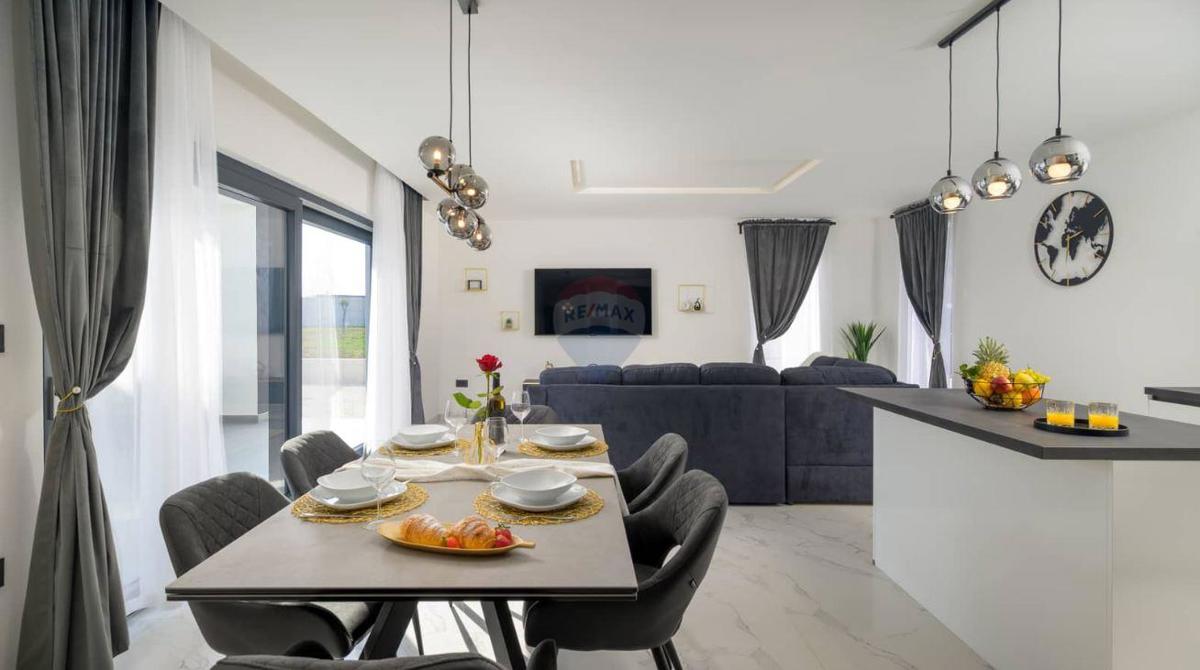 Haus Zu verkaufen - ISTARSKA ŽMINJ