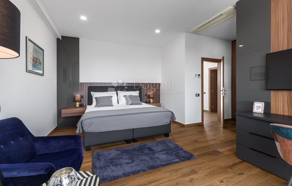 Haus Zu verkaufen - ISTARSKA FAŽANA
