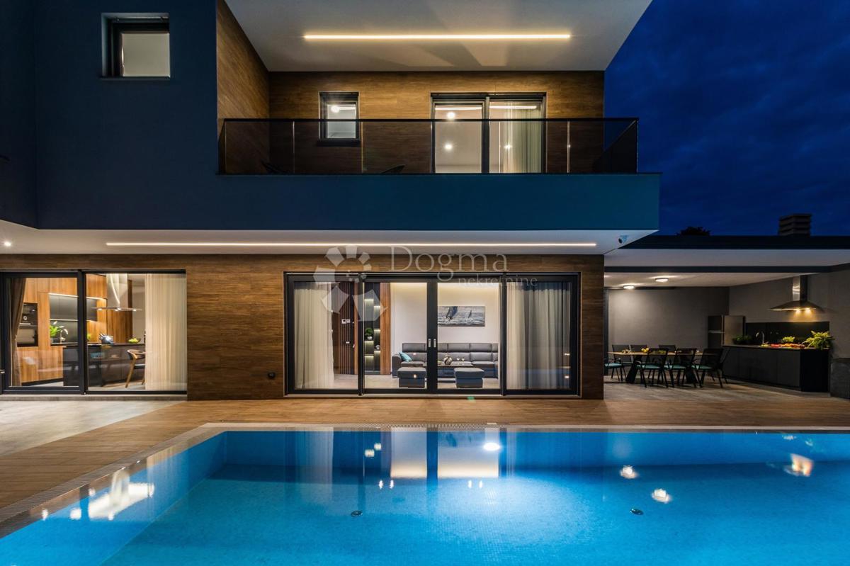 Haus Zu verkaufen - ISTARSKA FAŽANA