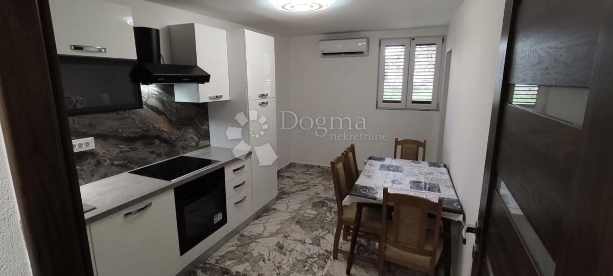 Apartmán Na prodej - SPLITSKO-DALMATINSKA SOLIN