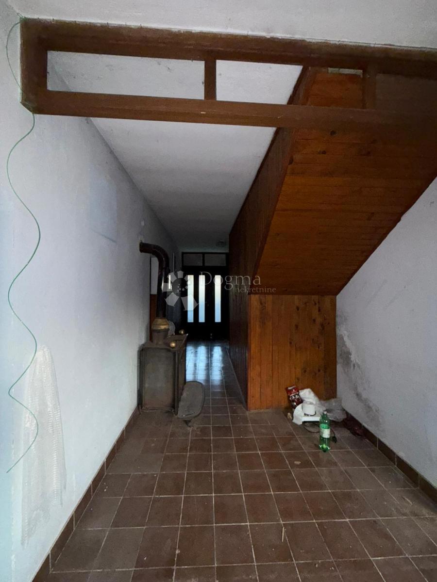 Maison À vendre - SISAČKO-MOSLAVAČKA SUNJA