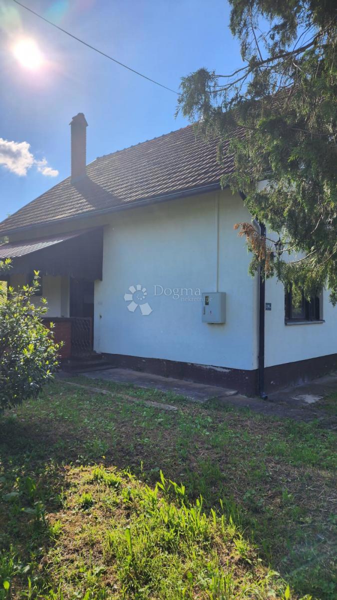 Maison À vendre - SISAČKO-MOSLAVAČKA SUNJA