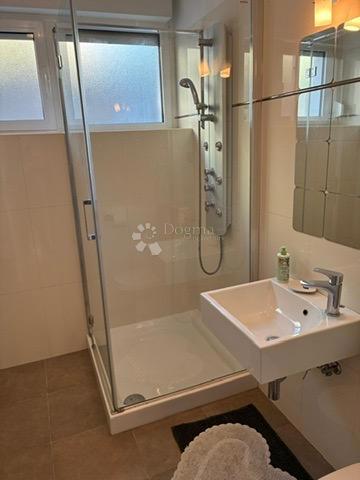 Appartement À louer - PRIMORSKO-GORANSKA RIJEKA