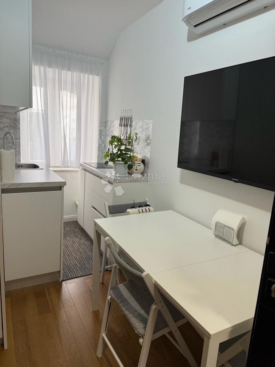 Flat For sale - SPLITSKO-DALMATINSKA SPLIT
