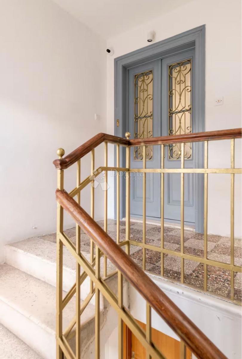 Flat For sale - SPLITSKO-DALMATINSKA SPLIT