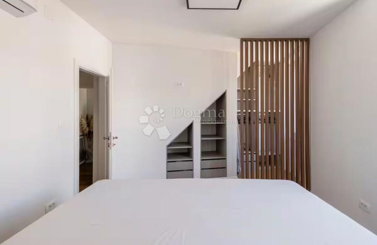 Flat For sale - SPLITSKO-DALMATINSKA SPLIT