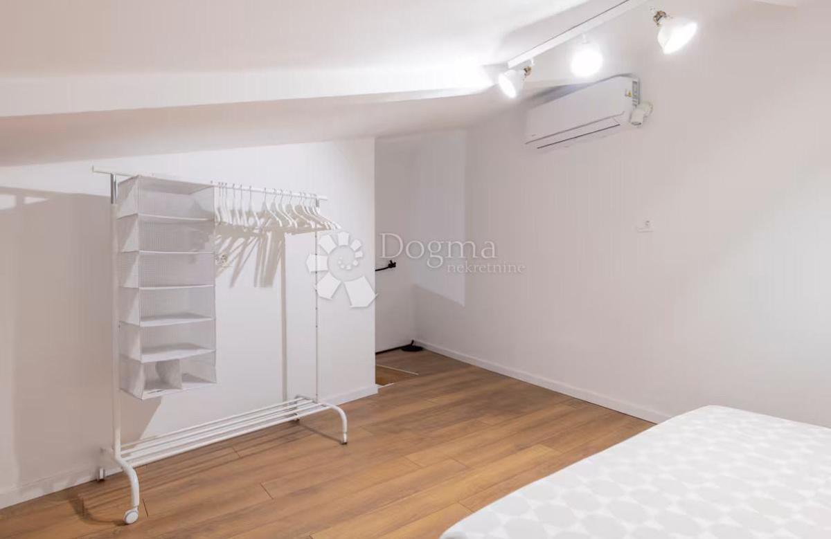 Flat For sale - SPLITSKO-DALMATINSKA SPLIT