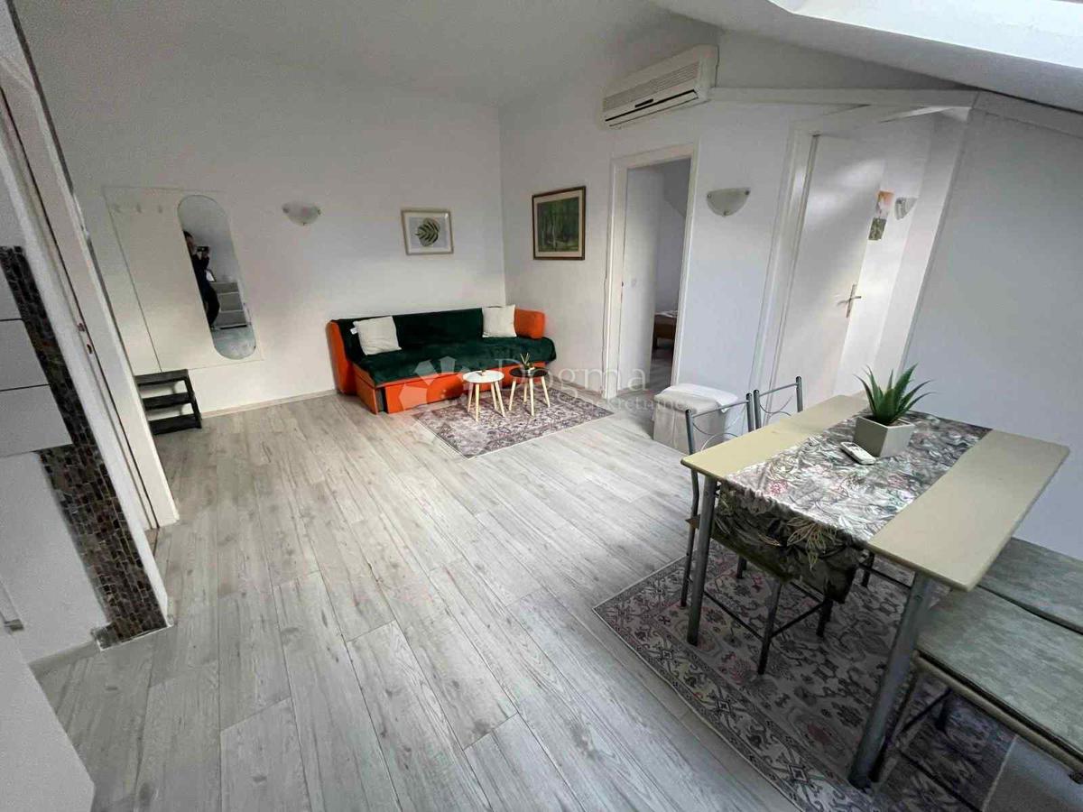Flat For sale - ISTARSKA NOVIGRAD