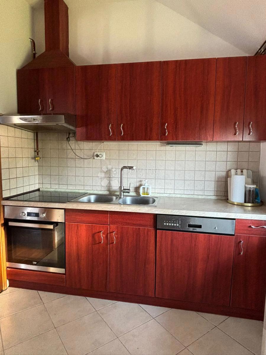 Stan Na prodaju - VARAŽDINSKA TRNOVEC BARTOLOVEČKI