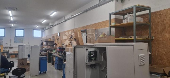 Commerciale In vendita - Splitsko-dalmatinska Split - foto 4/6