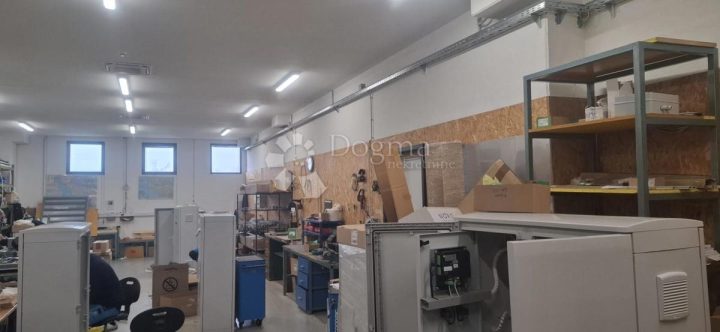 Commerciale In vendita - Splitsko-dalmatinska Split - foto 5/6
