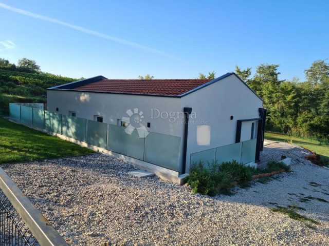 Haus Zu verkaufen - Istarska Višnjan - foto 2/14