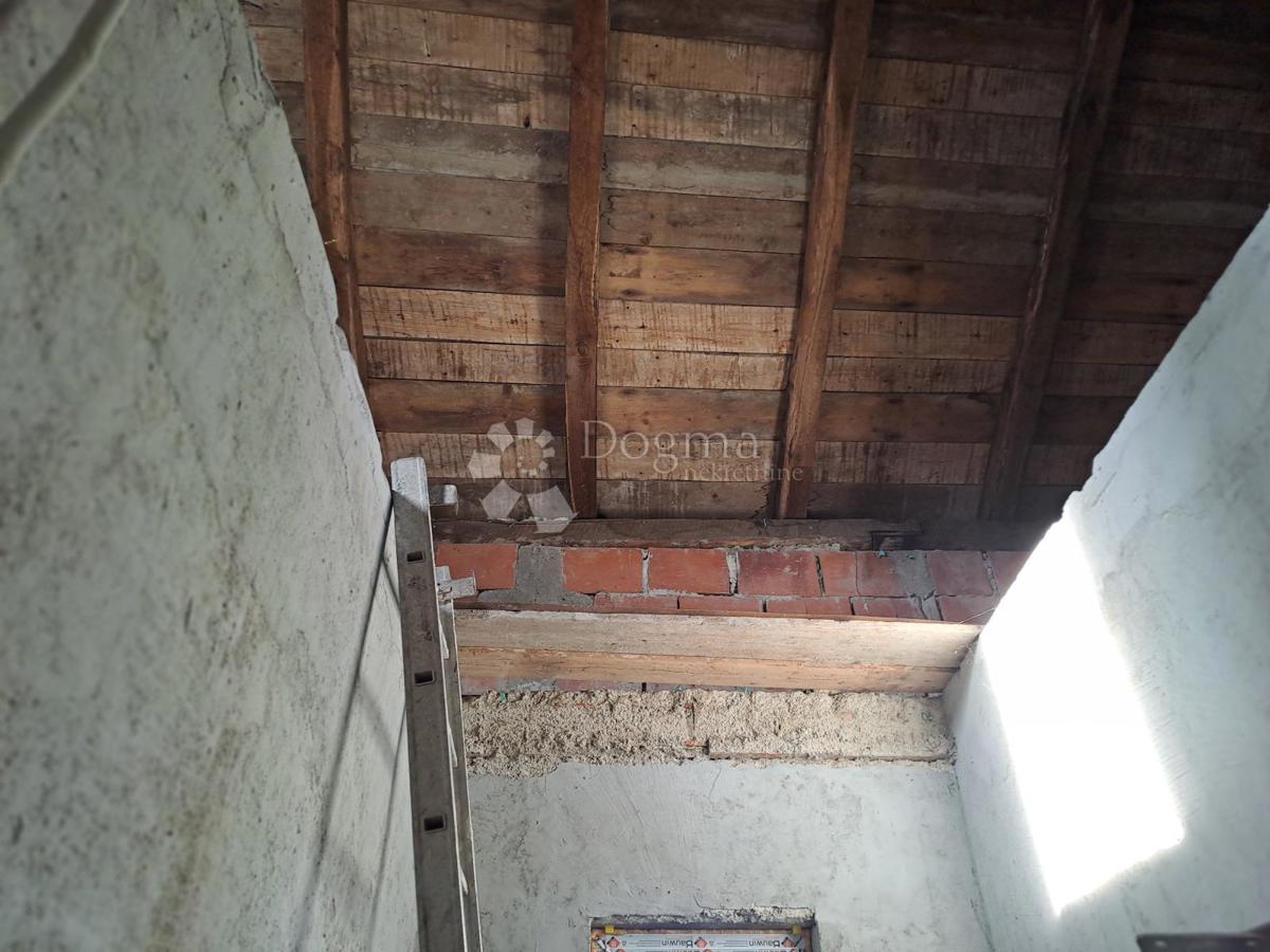 Haus Zu verkaufen - SISAČKO-MOSLAVAČKA GLINA
