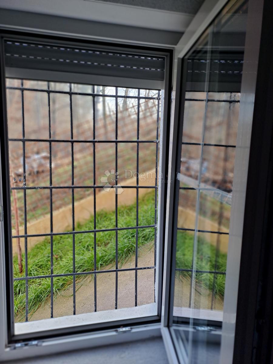 Haus Zu verkaufen - SISAČKO-MOSLAVAČKA GLINA