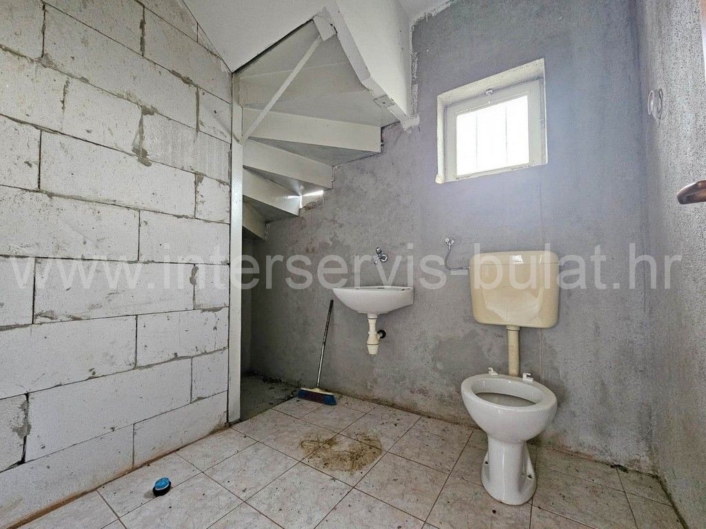 House For sale - ŠIBENSKO-KNINSKA ŠIBENIK
