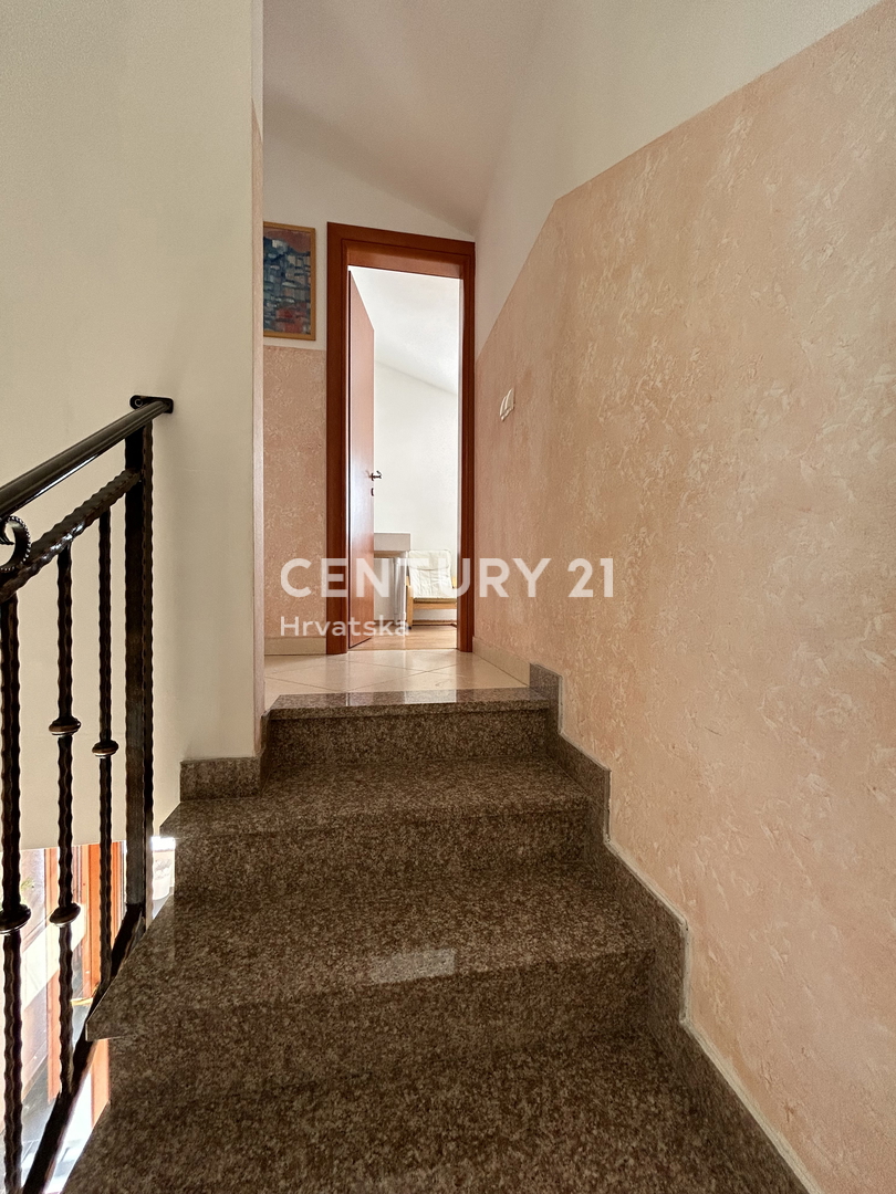 Flat For sale - ISTARSKA NOVIGRAD