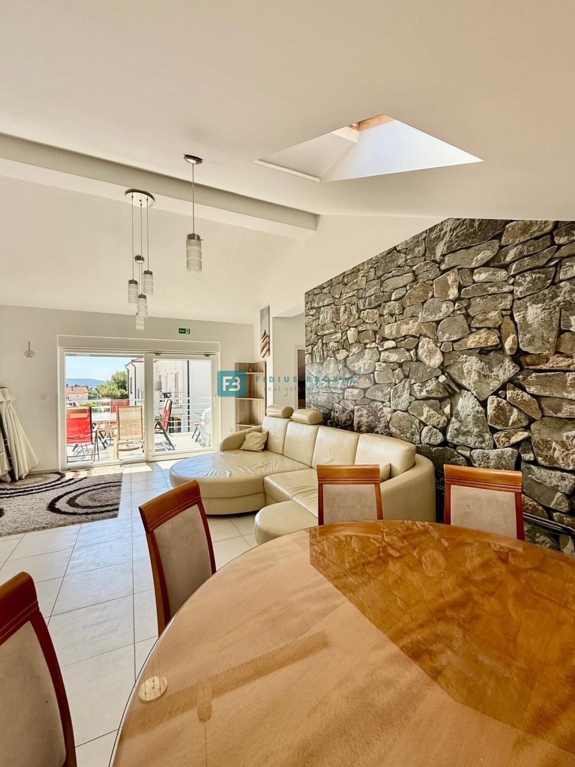House For sale - šibensko-kninska Vodice - foto 1/68
