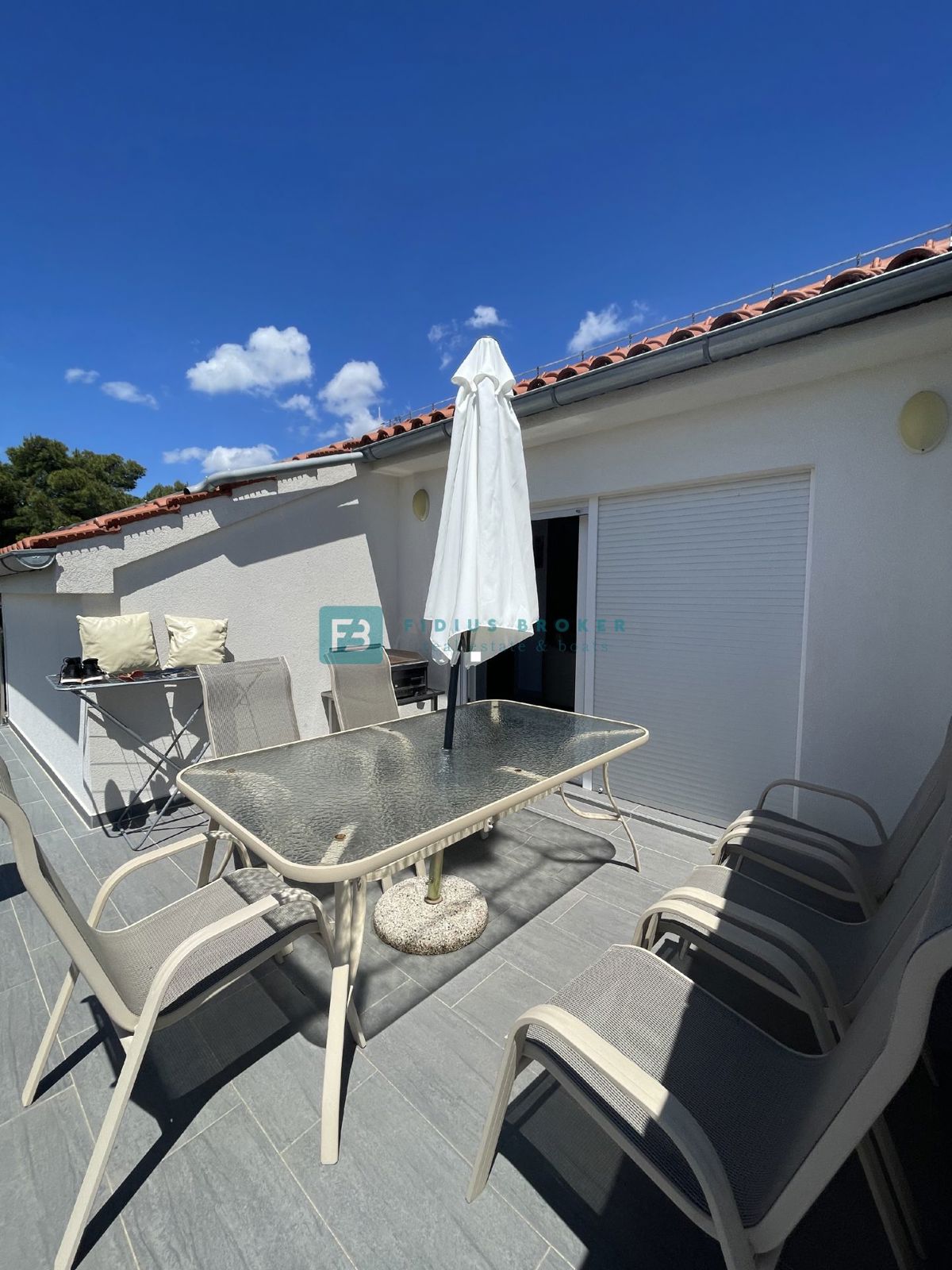House For sale - ŠIBENSKO-KNINSKA VODICE