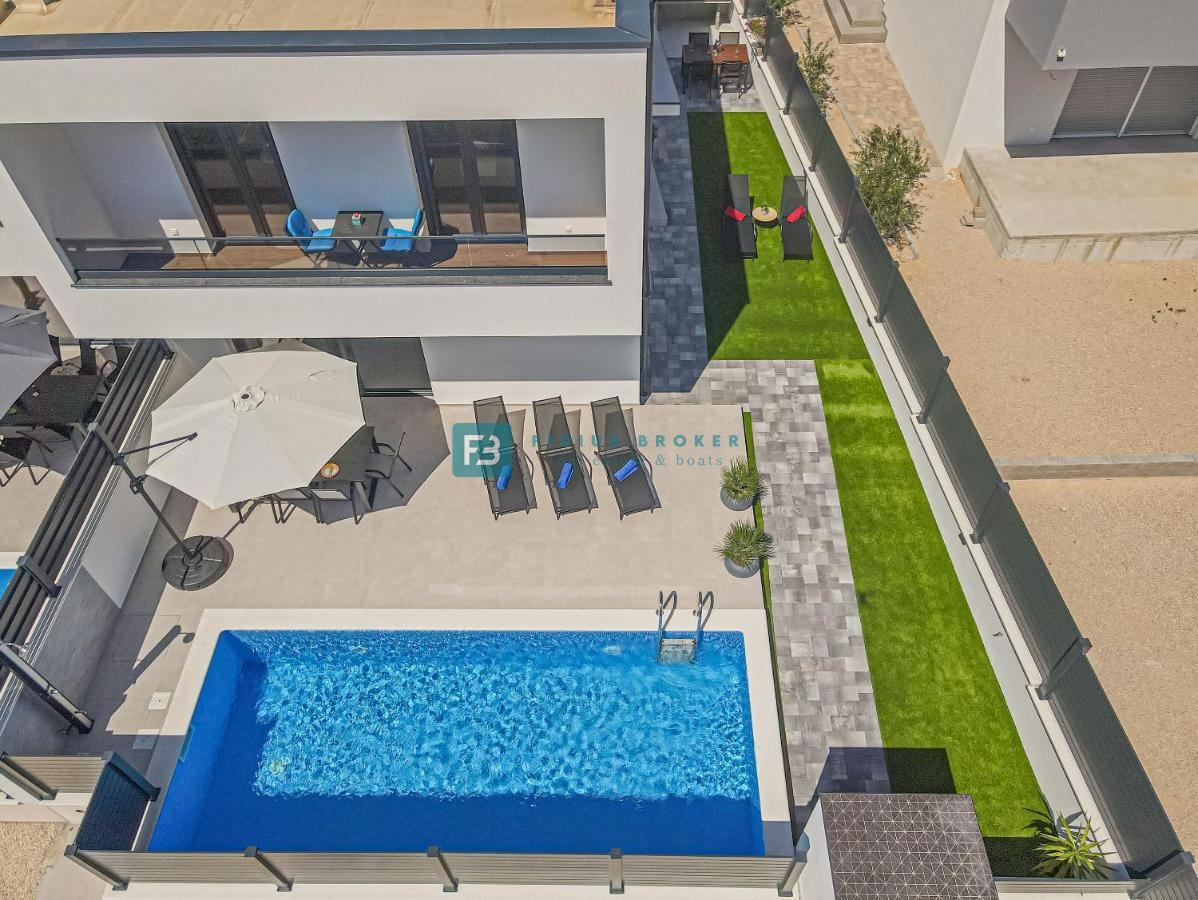 Kuća Na prodaju - ŠIBENSKO-KNINSKA VODICE