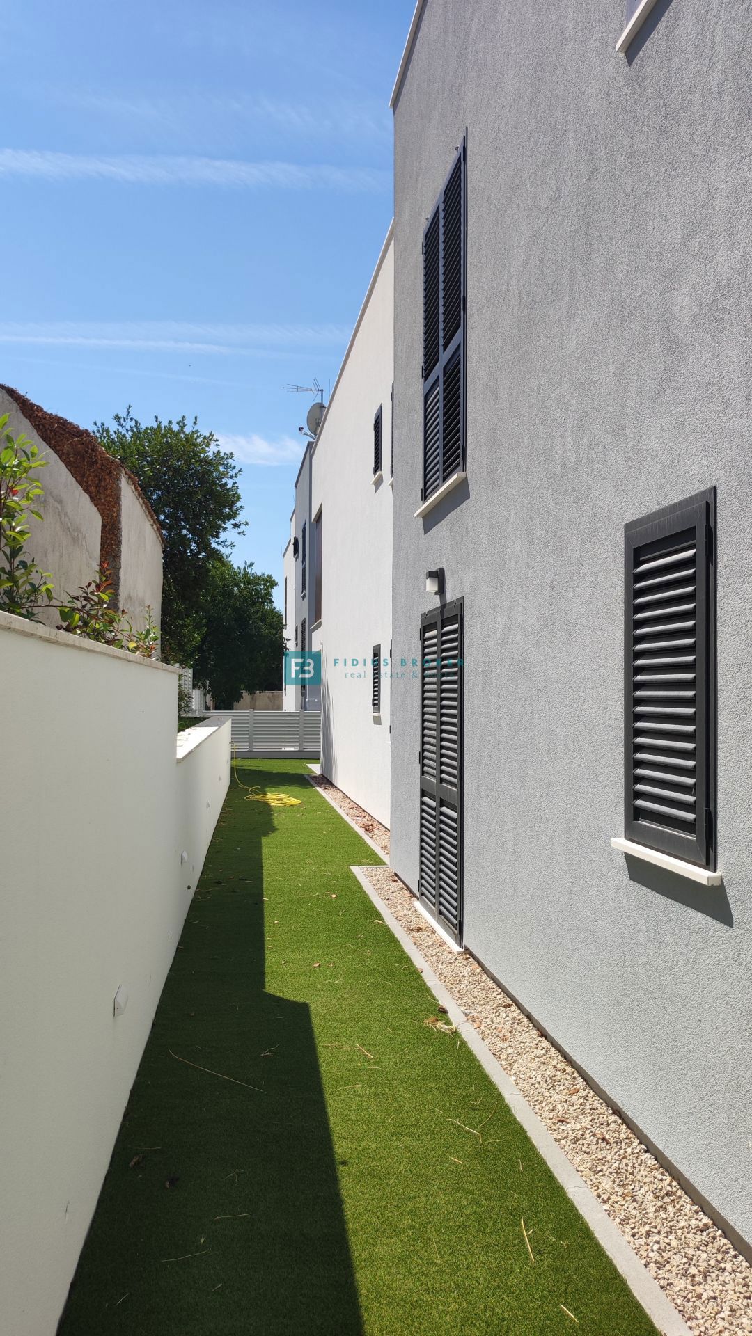 Flat For sale - ŠIBENSKO-KNINSKA VODICE