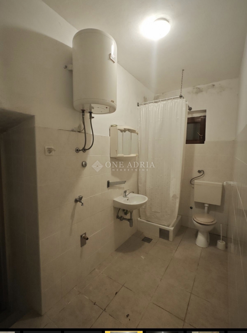 Haus Zu verkaufen - PRIMORSKO-GORANSKA KRALJEVICA