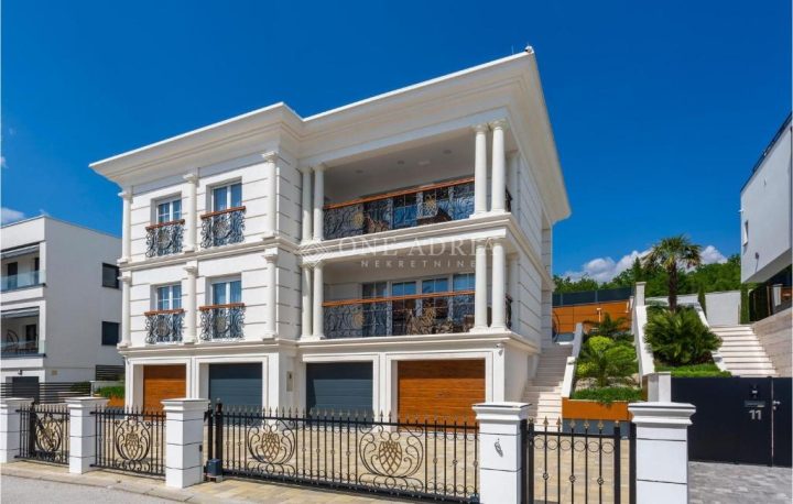 Dům na prodej 375 m² – Crikvenica