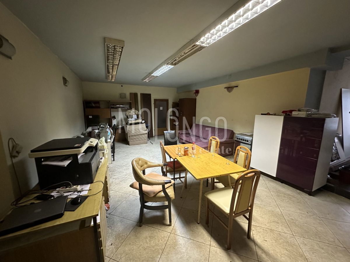 Commerciale In vendita - PRIMORSKO-GORANSKA RIJEKA