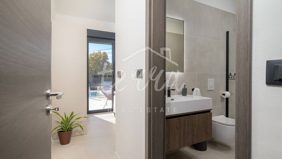 House For sale - ISTARSKA KANFANAR