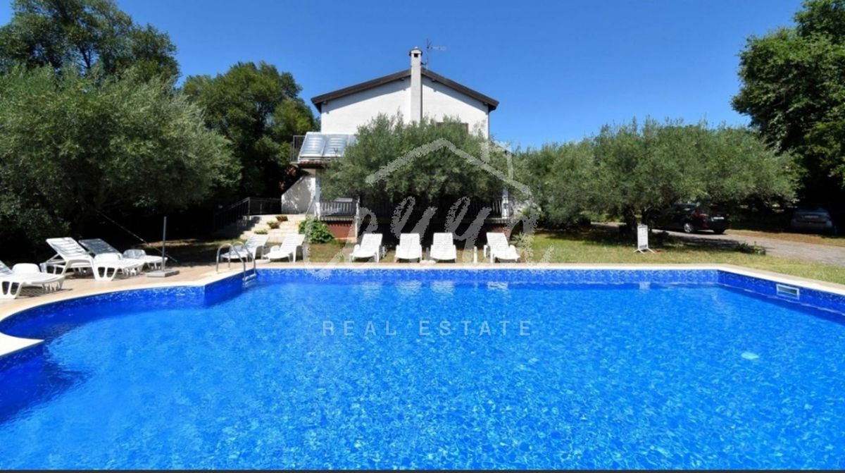 Haus Zu verkaufen - ISTARSKA POREČ