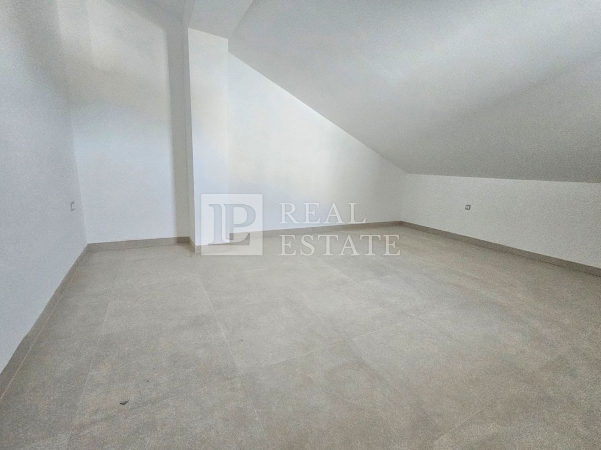 Appartamento In vendita - PRIMORSKO-GORANSKA CRIKVENICA