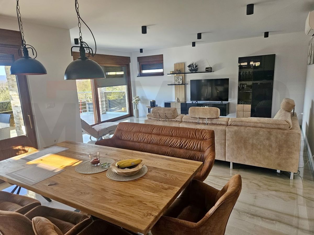 Casa In vendita - PRIMORSKO-GORANSKA KRK