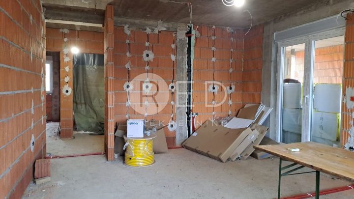 Apartmán na predaj 79 m² – Slavonski Brod