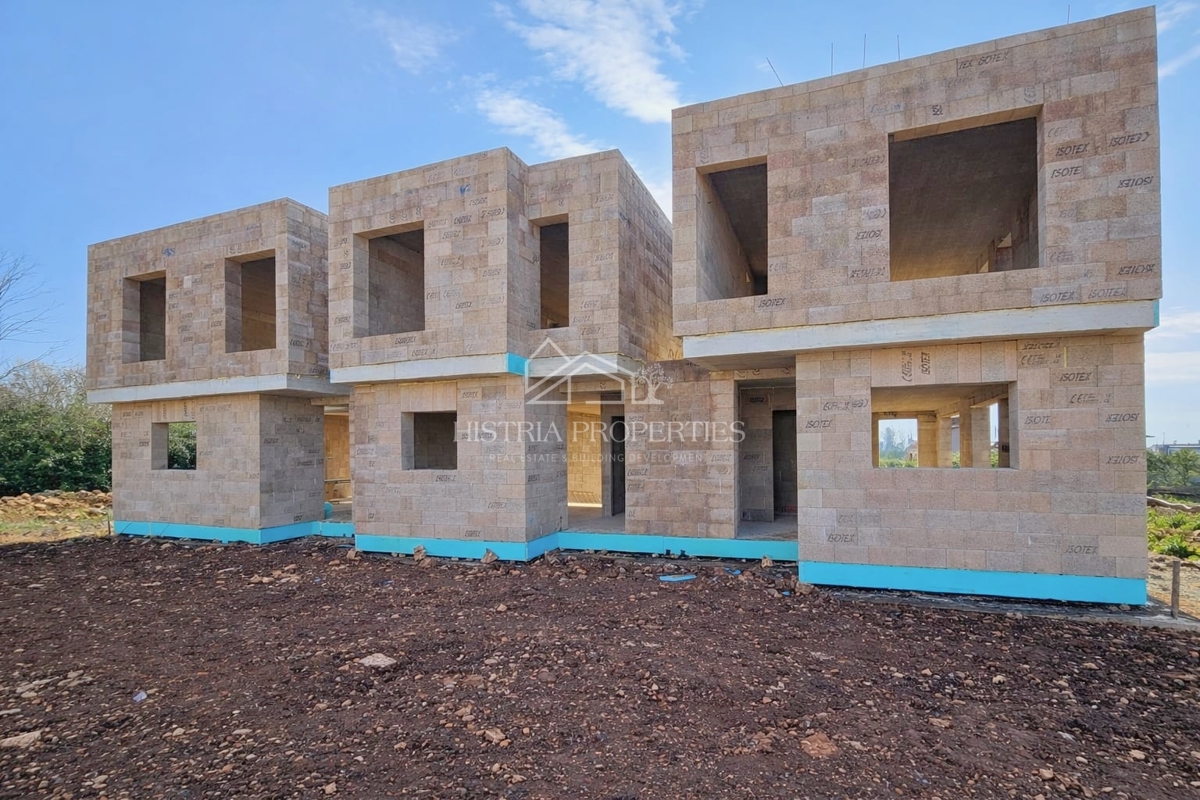 Haus Zu verkaufen - ISTARSKA POREČ