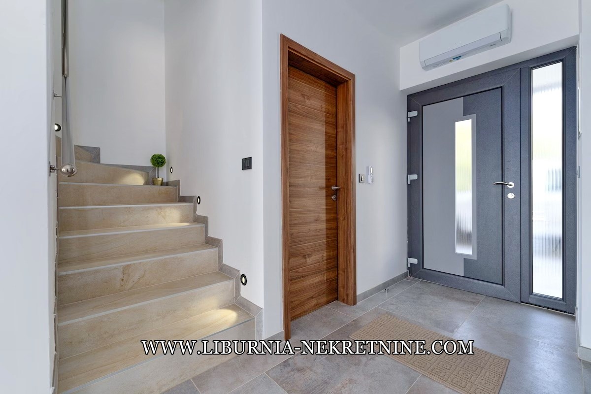 Haus Zu verkaufen - PRIMORSKO-GORANSKA KRK