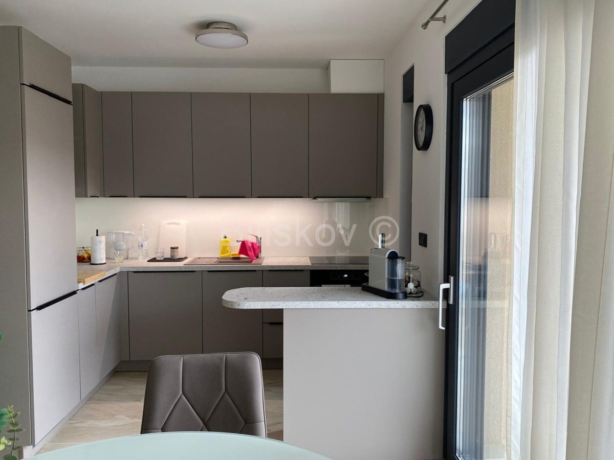 Appartement À louer - Grad Zagreb Zagreb - foto 3/10