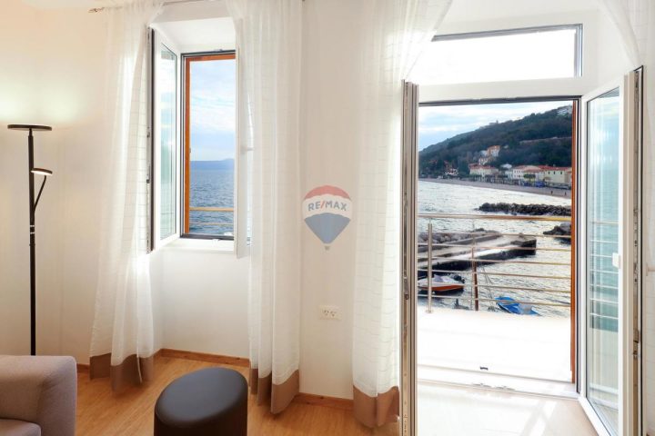 Flat For rent - Primorsko-goranska Mošćenička Draga - foto 2/27