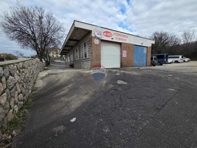 Locaux commerciaux À vendre - Primorsko-goranska Kostrena - foto 2/7