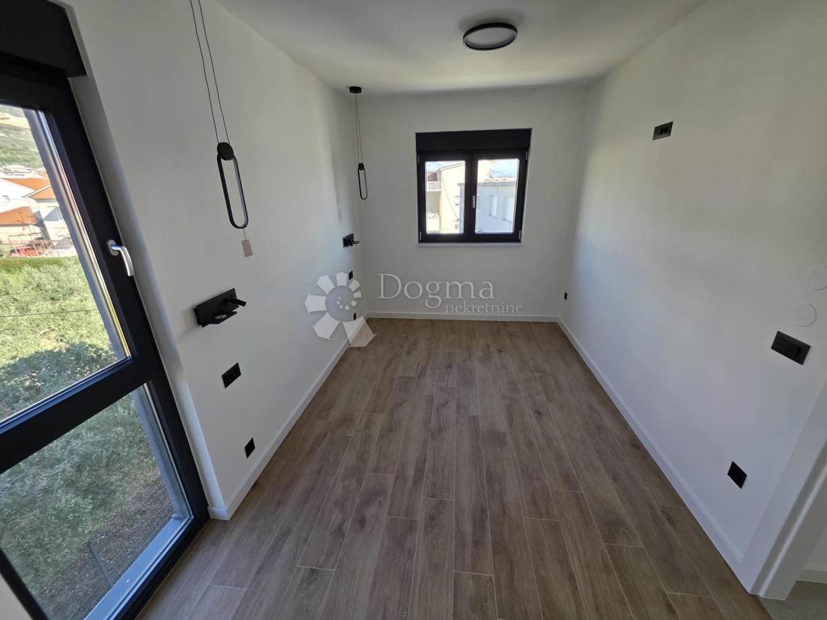 Appartement À vendre - SPLITSKO-DALMATINSKA KAŠTELA