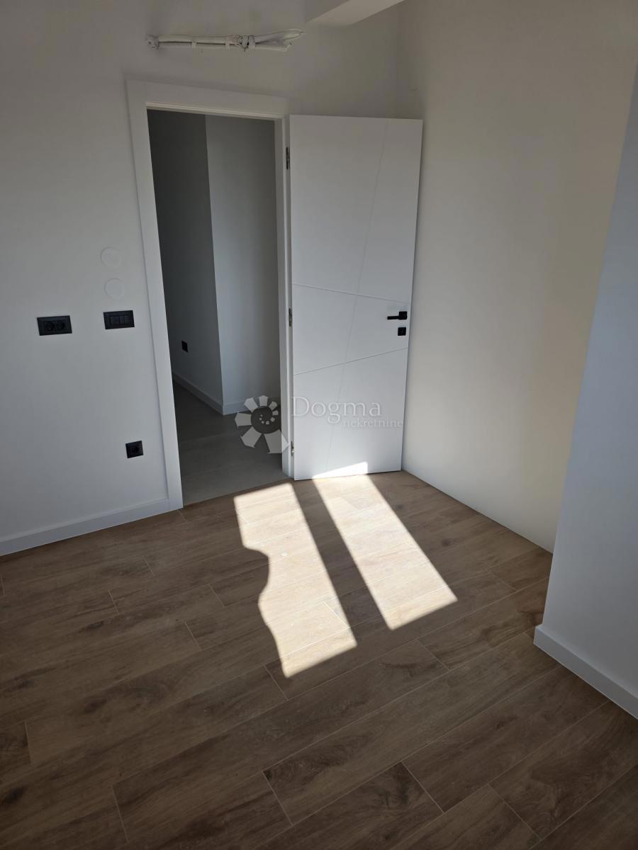 Appartement À vendre - SPLITSKO-DALMATINSKA KAŠTELA