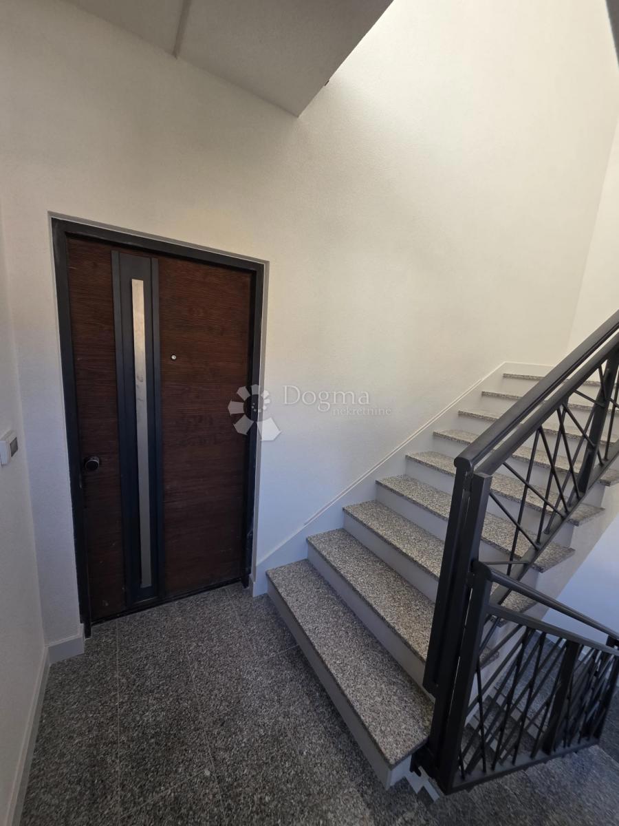 Appartement À vendre - SPLITSKO-DALMATINSKA KAŠTELA