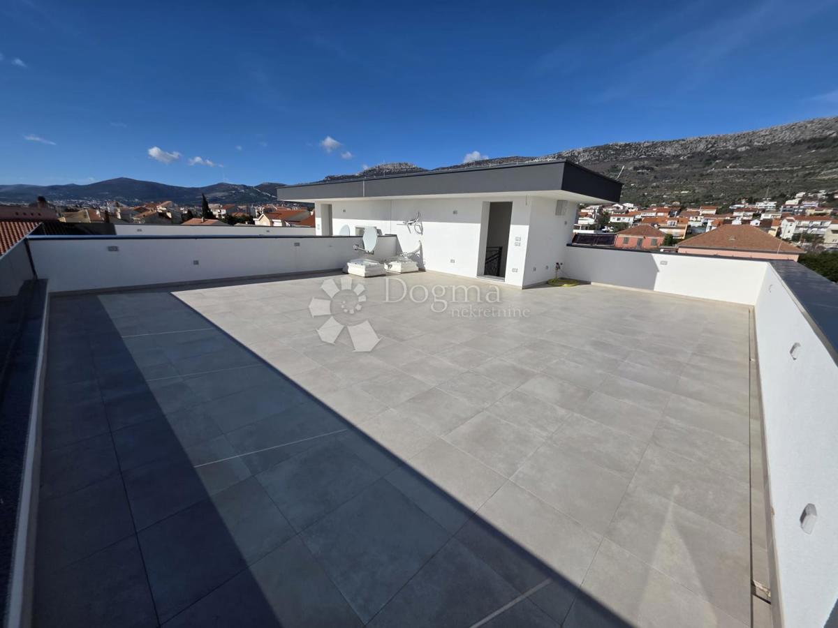 Appartement À vendre - SPLITSKO-DALMATINSKA KAŠTELA