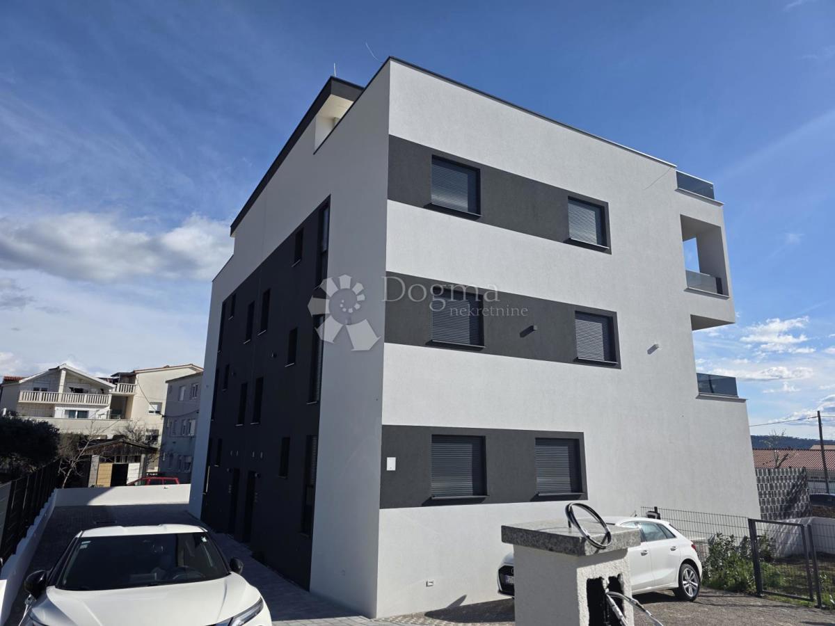 Appartement À vendre - SPLITSKO-DALMATINSKA KAŠTELA