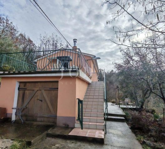 Hiša na predaj 110 m² – Labin
