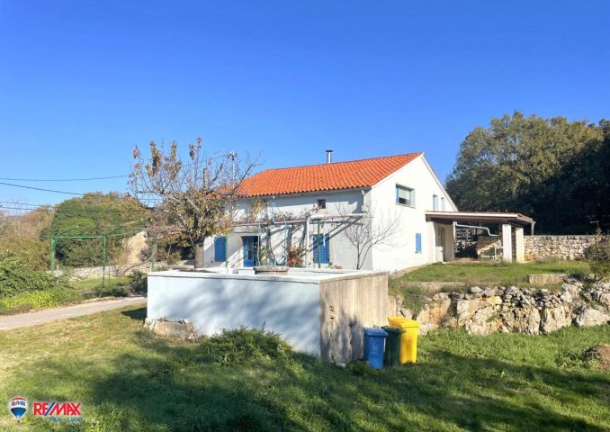 Dům na prodej 150 m² – Raša