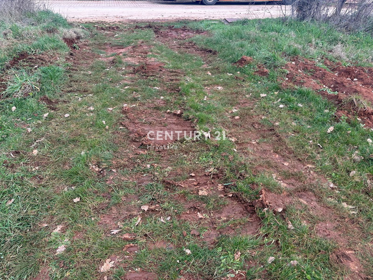 Parcela Na predaj - Istarska Kaštelir - foto 3/3