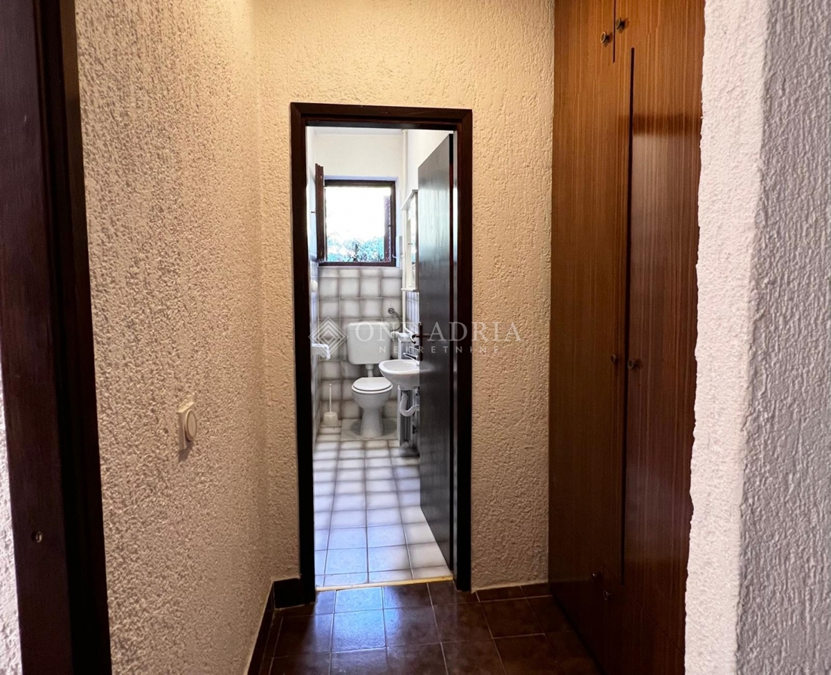 Apartment Zu verkaufen - PRIMORSKO-GORANSKA KASTAV