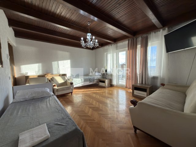 Apartmán k pronájmu 115 m² – Kostrena