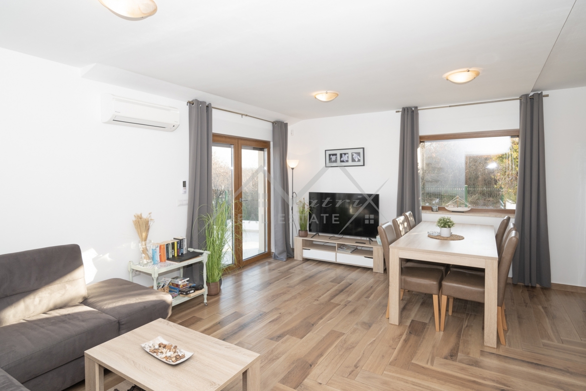 House For sale - Istarska Poreč - foto 2/19