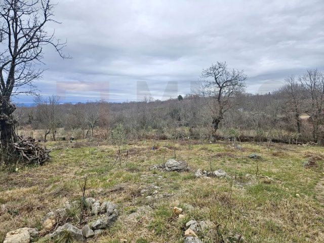 Zemljište na prodaju 6880 m² – Krk