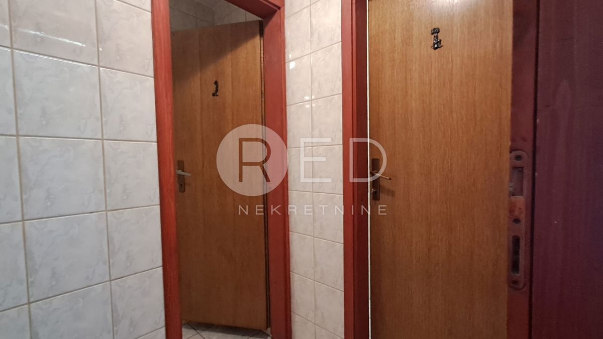Commerciale In vendita - POŽEŠKO-SLAVONSKA POŽEGA